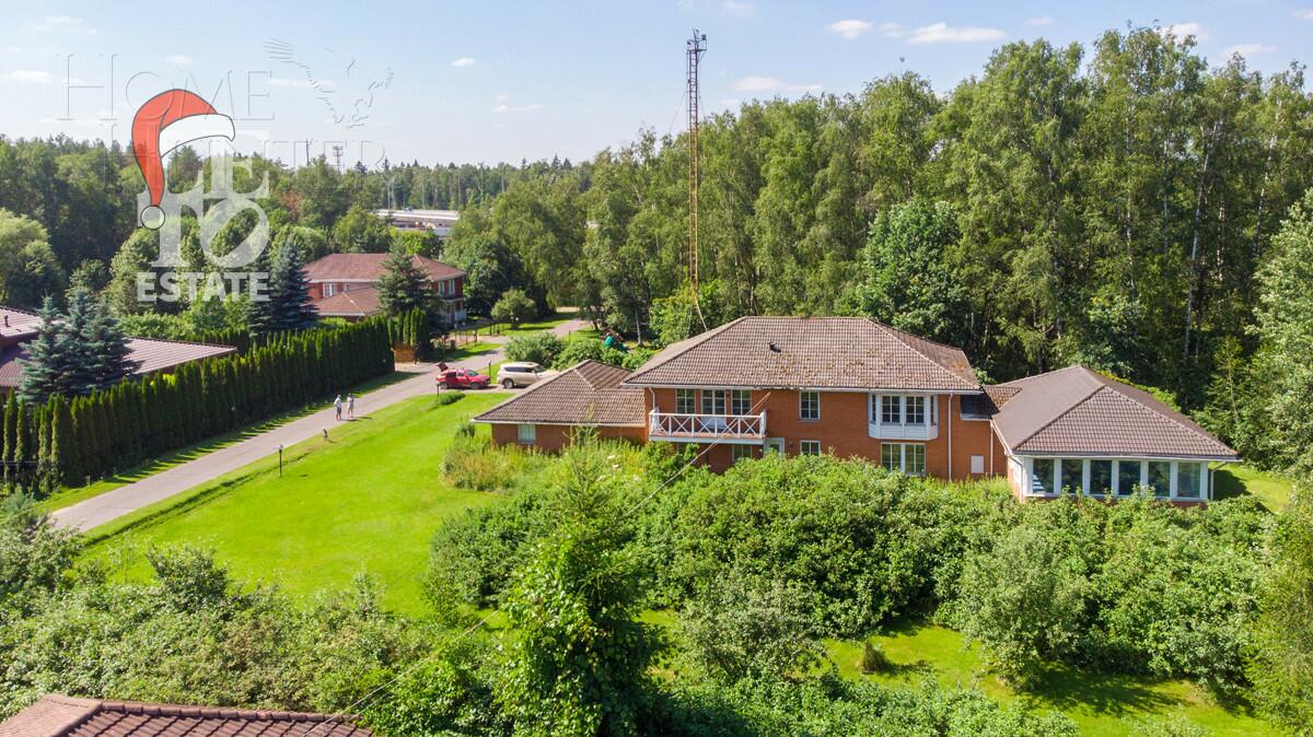 Участок 32.8 сот. в охраняемом поселке