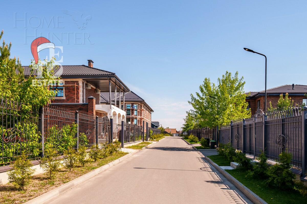 2-этажный коттедж 460 м² без отделки