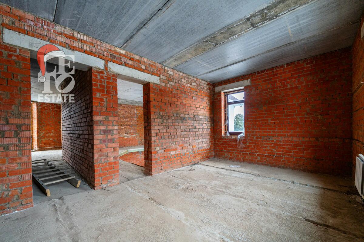 2-этажный коттедж 820 м² без отделки