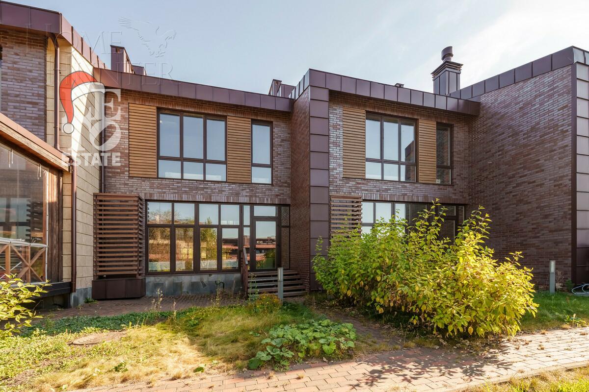 2-этажный таунхаус 270 м² без отделки