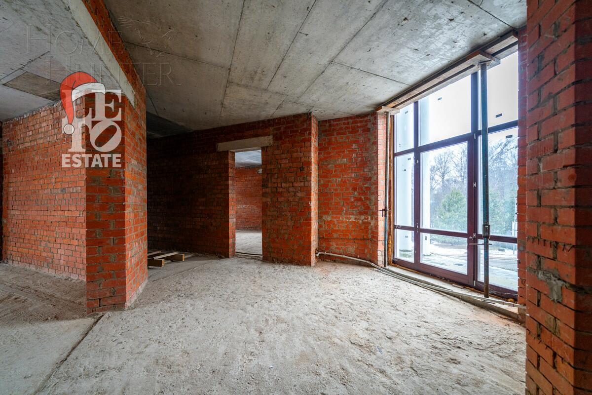 2-этажный коттедж 820 м² без отделки