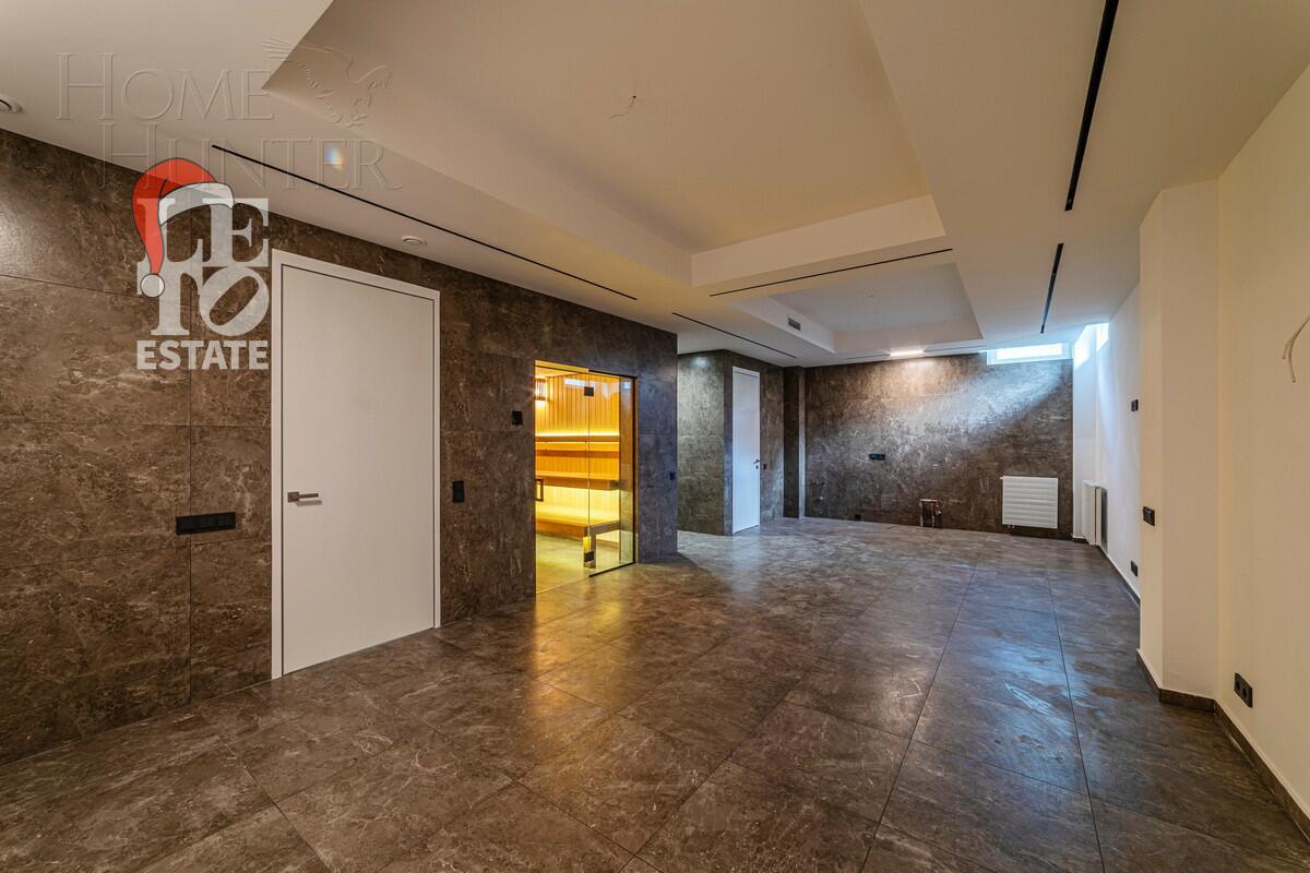 2-этажный коттедж 693 м² с отделкой