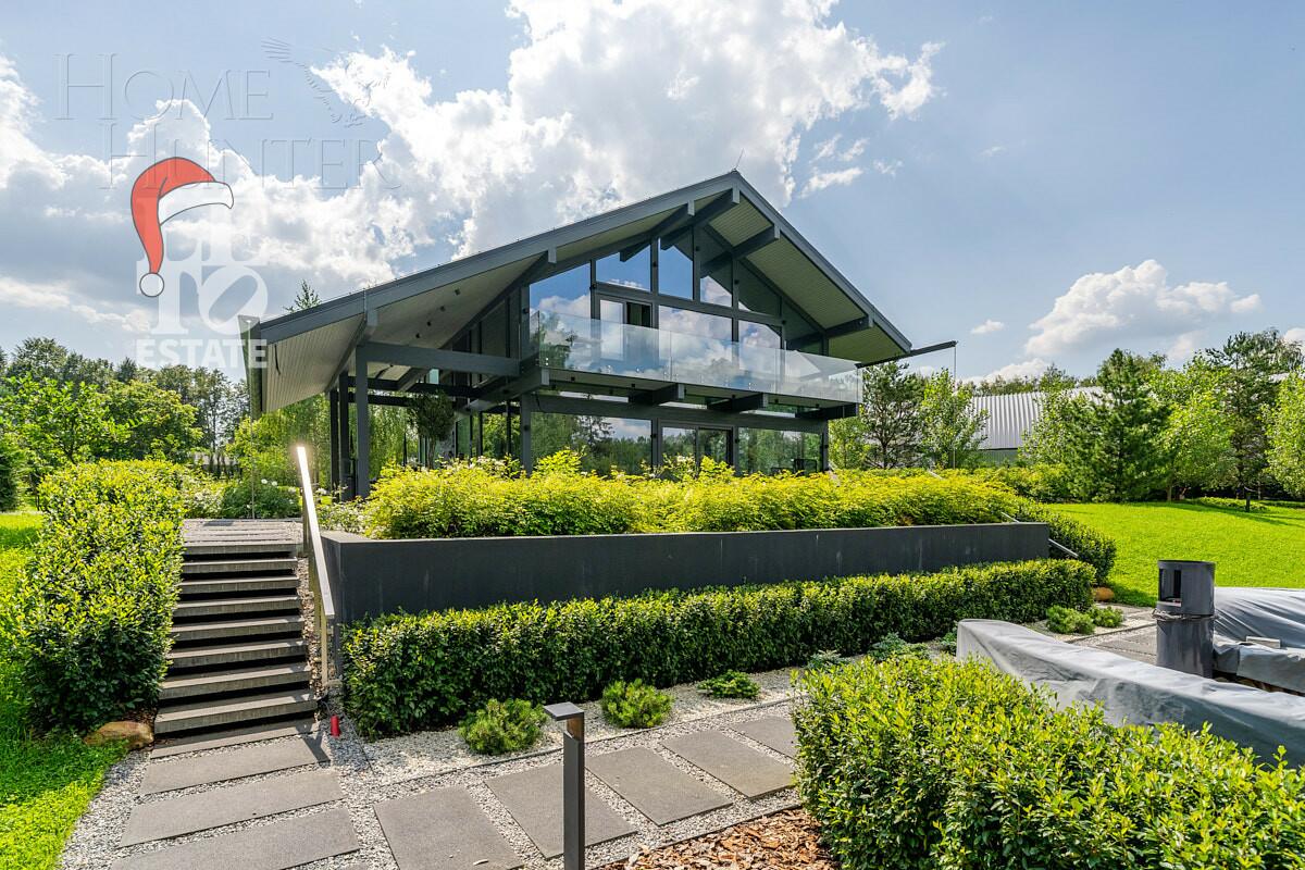 2-этажный коттедж 354 м² с отделкой