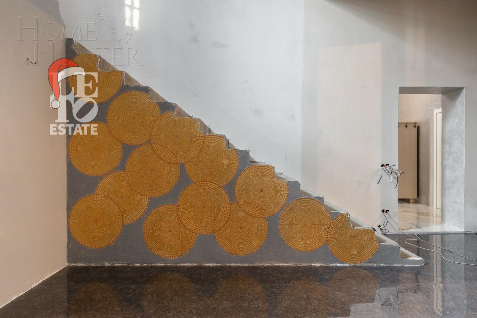 3-этажный коттедж 950 м² без отделки