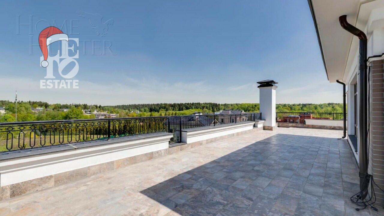 3-этажный коттедж 1 185 м² с отделкой