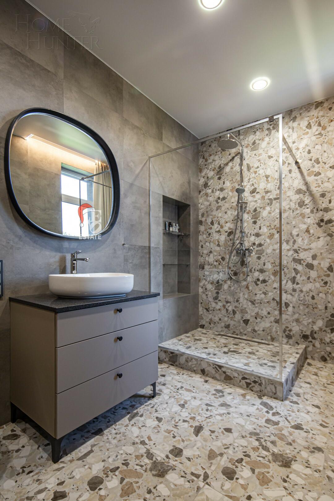 3-этажный коттедж 422 м² с отделкой