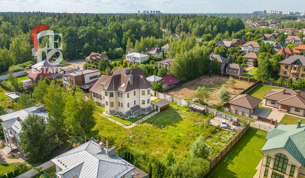 2-этажный коттедж 1 028 м² с отделкой