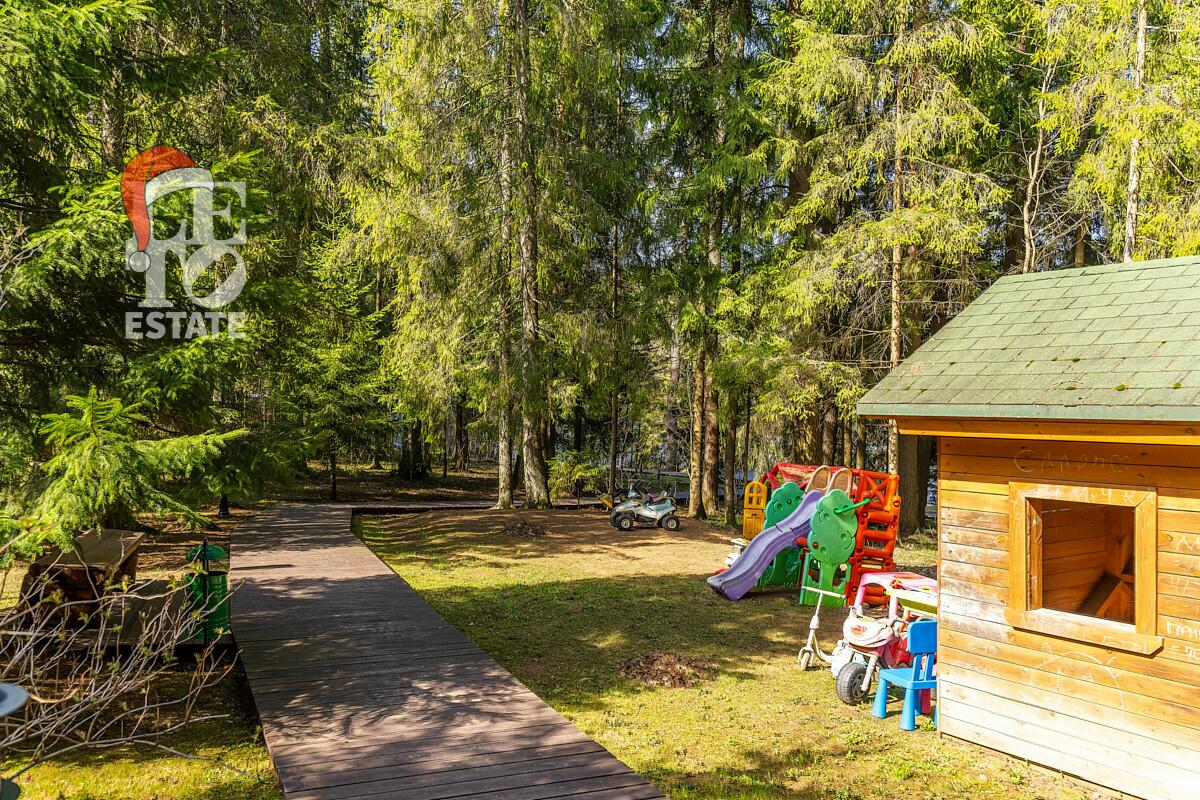 2-этажный коттедж 219 м² с отделкой