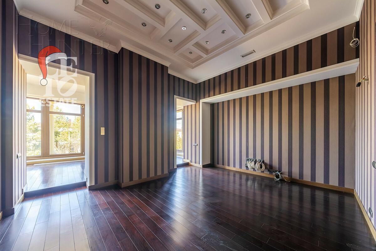 2-этажный коттедж 800 м² с отделкой