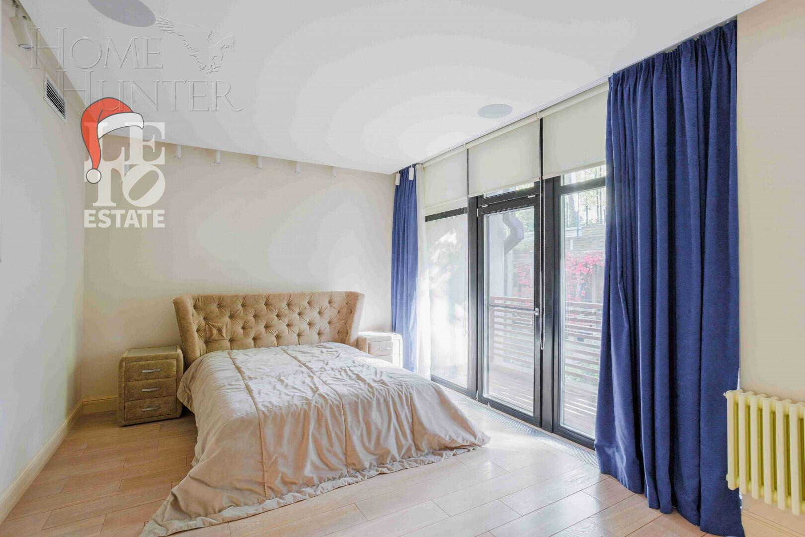 3-этажный таунхаус 340 м² с отделкой