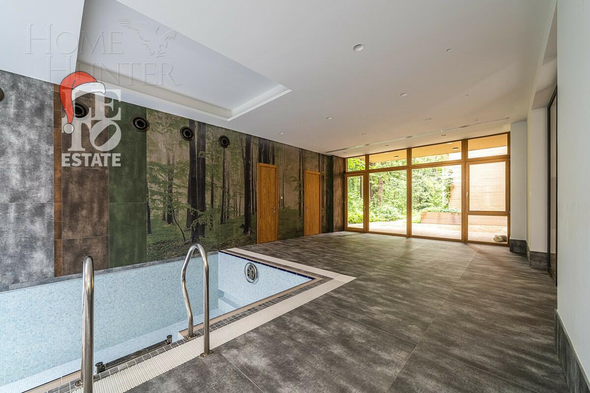 2-этажный коттедж 1 330 м² с отделкой