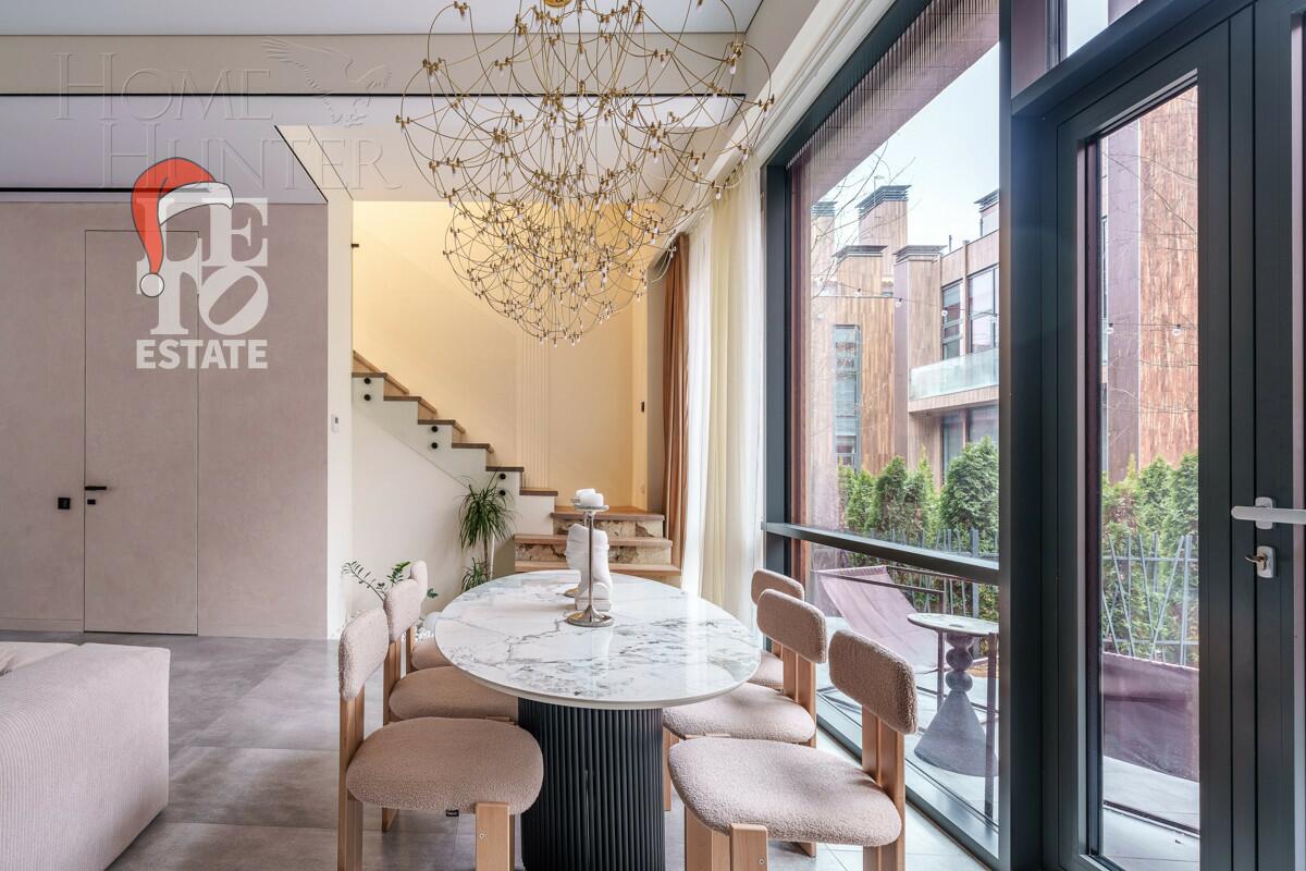 3-этажный таунхаус 238 м² с отделкой