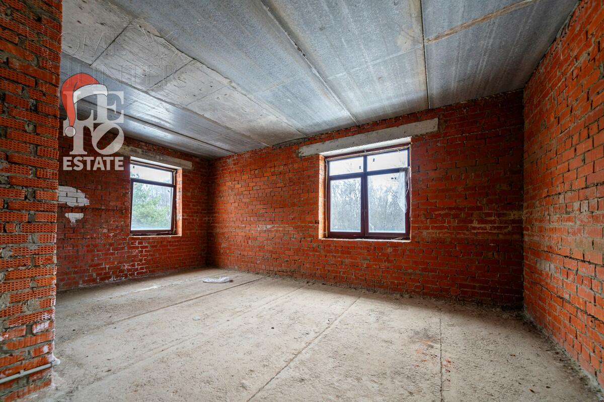 2-этажный коттедж 820 м² без отделки