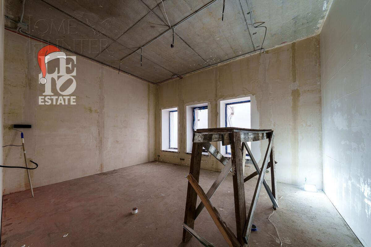 2-этажный коттедж 703 м² без отделки