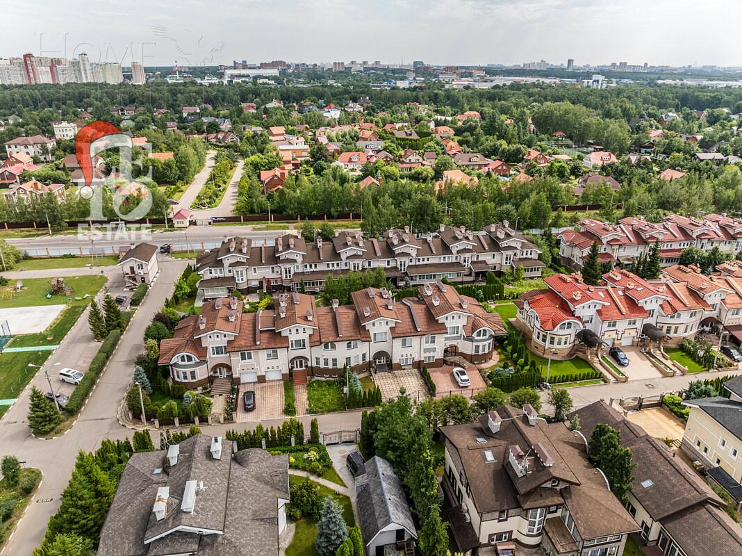 2-этажный коттедж 700 м² с отделкой