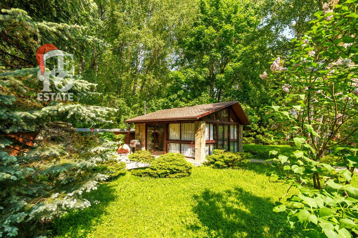 2-этажный коттедж 637 м² с отделкой