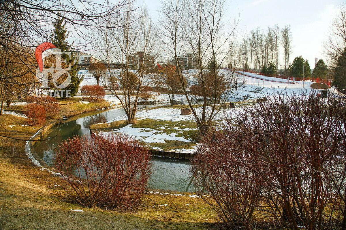 3-этажный таунхаус 264.6 м² с отделкой