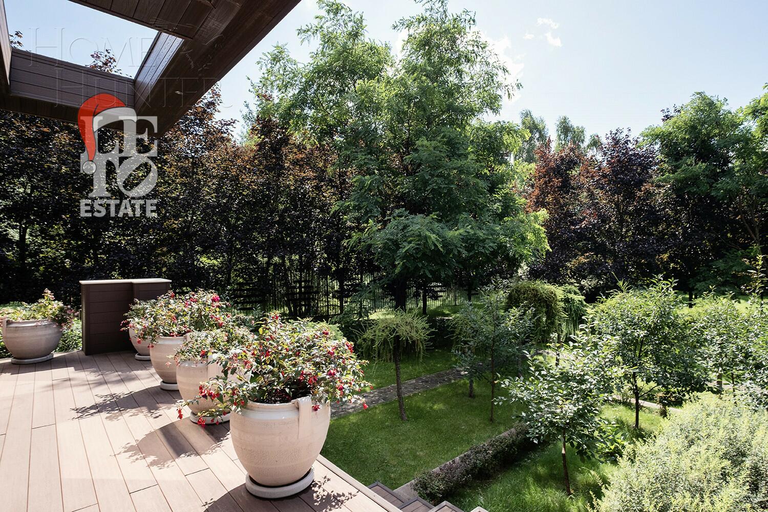 2-этажный коттедж 1 200 м² с отделкой