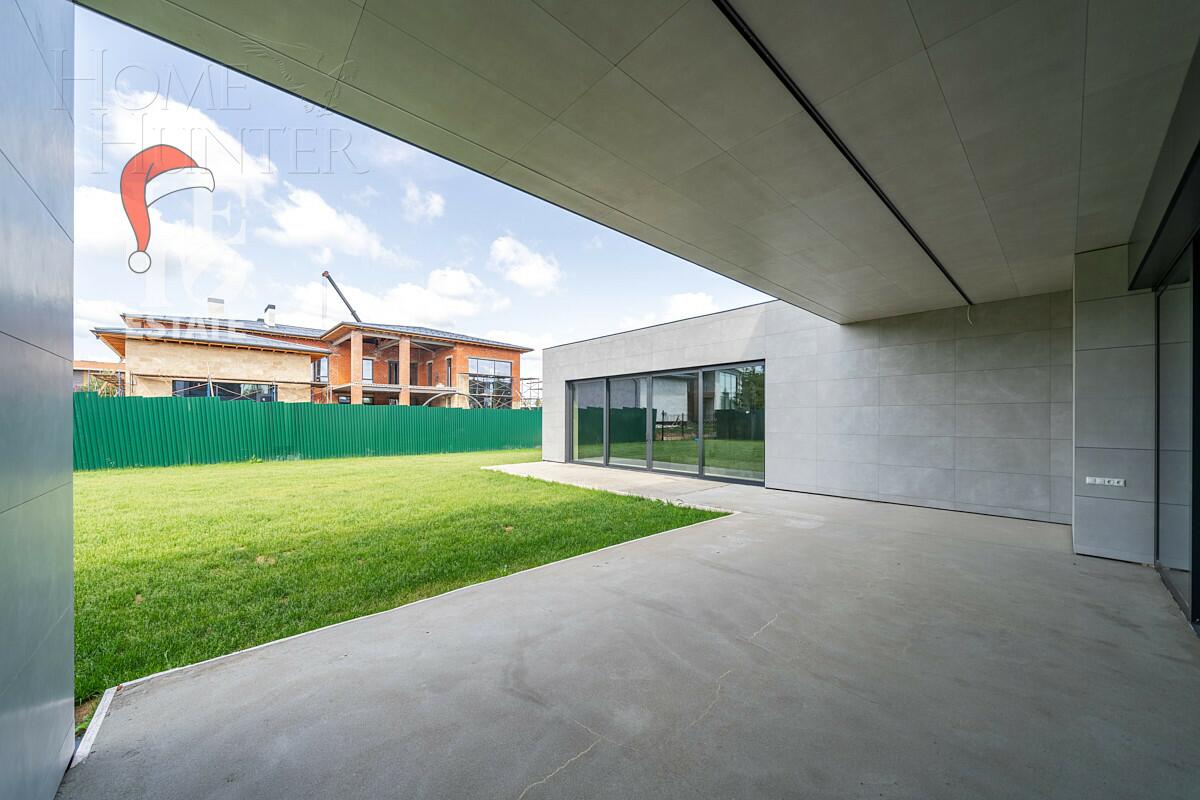 2-этажный коттедж 891 м² без отделки