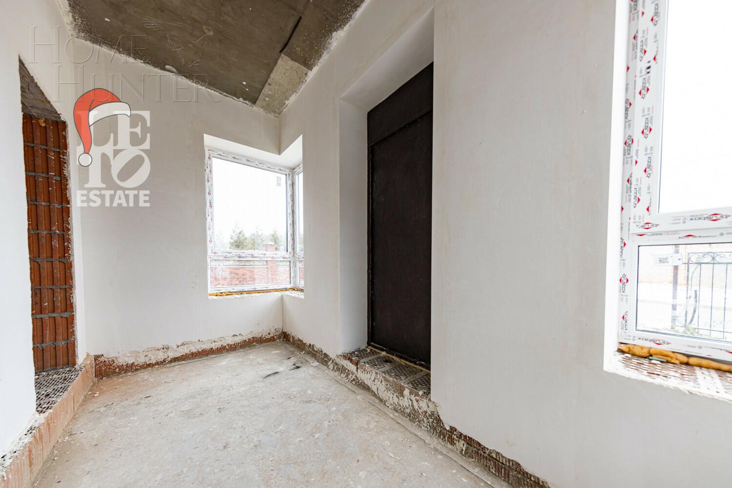 2-этажный коттедж 240 м² без отделки