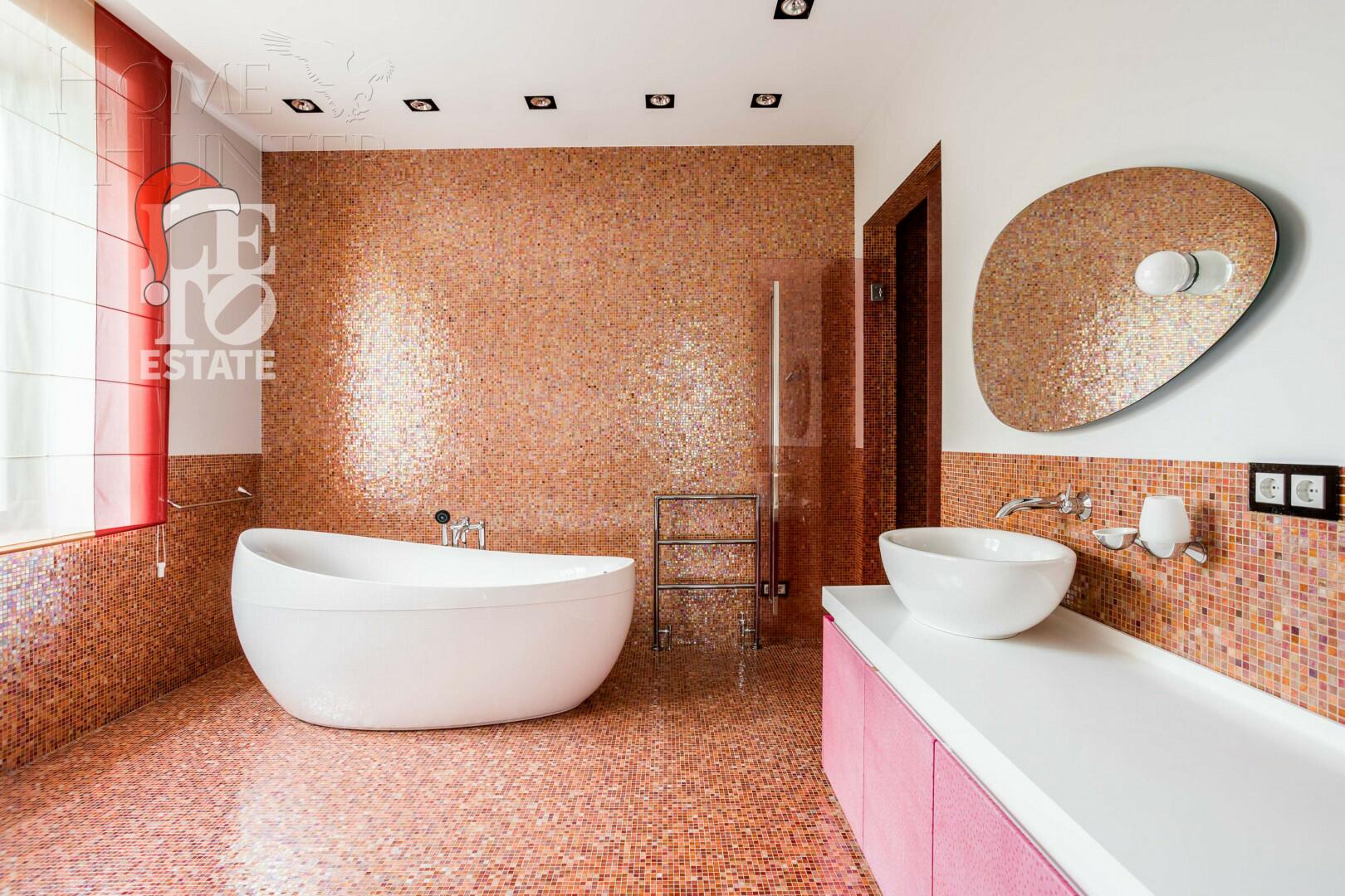 2-этажный коттедж 1 438 м² с отделкой