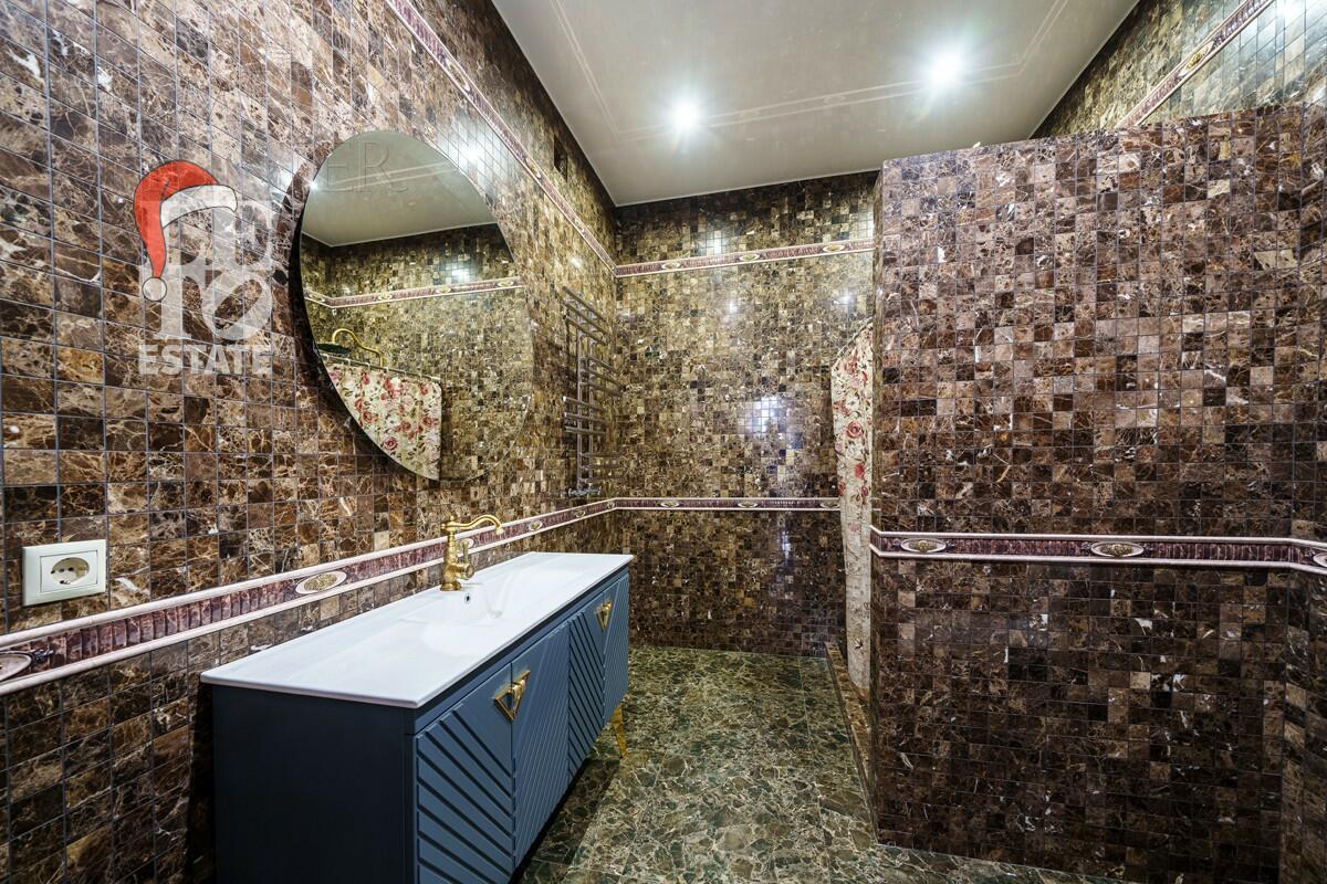 2-этажный коттедж 290 м² с отделкой