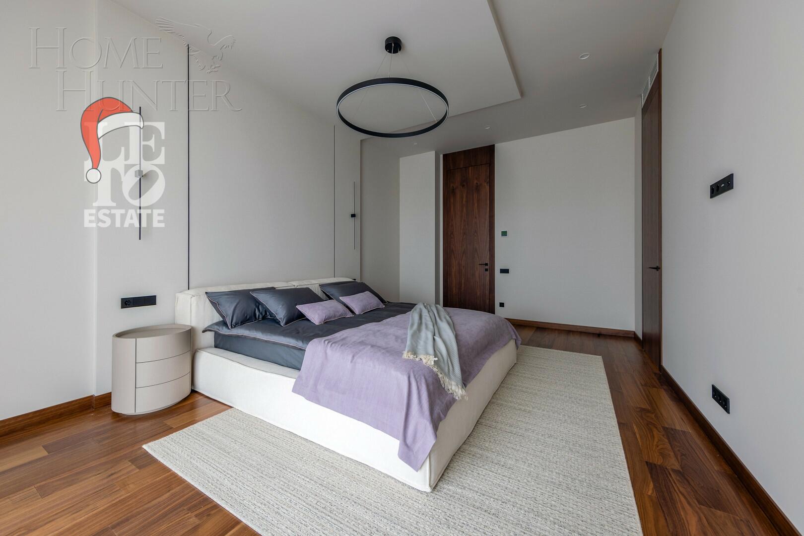 2-этажный коттедж 731 м² с отделкой