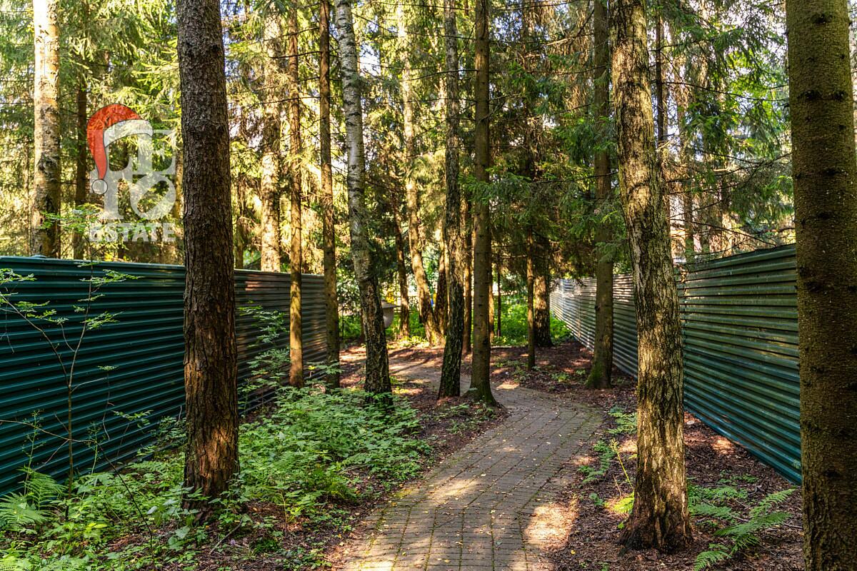 2-этажный коттедж 700 м² с отделкой