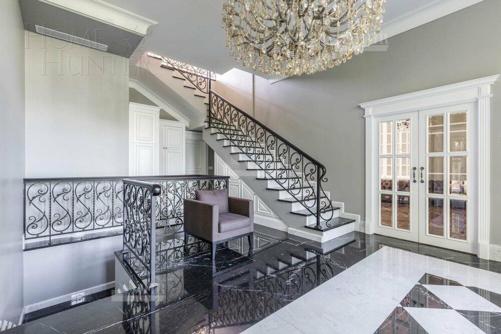 КОТТЕДЖ 1 000 м² с отделкой