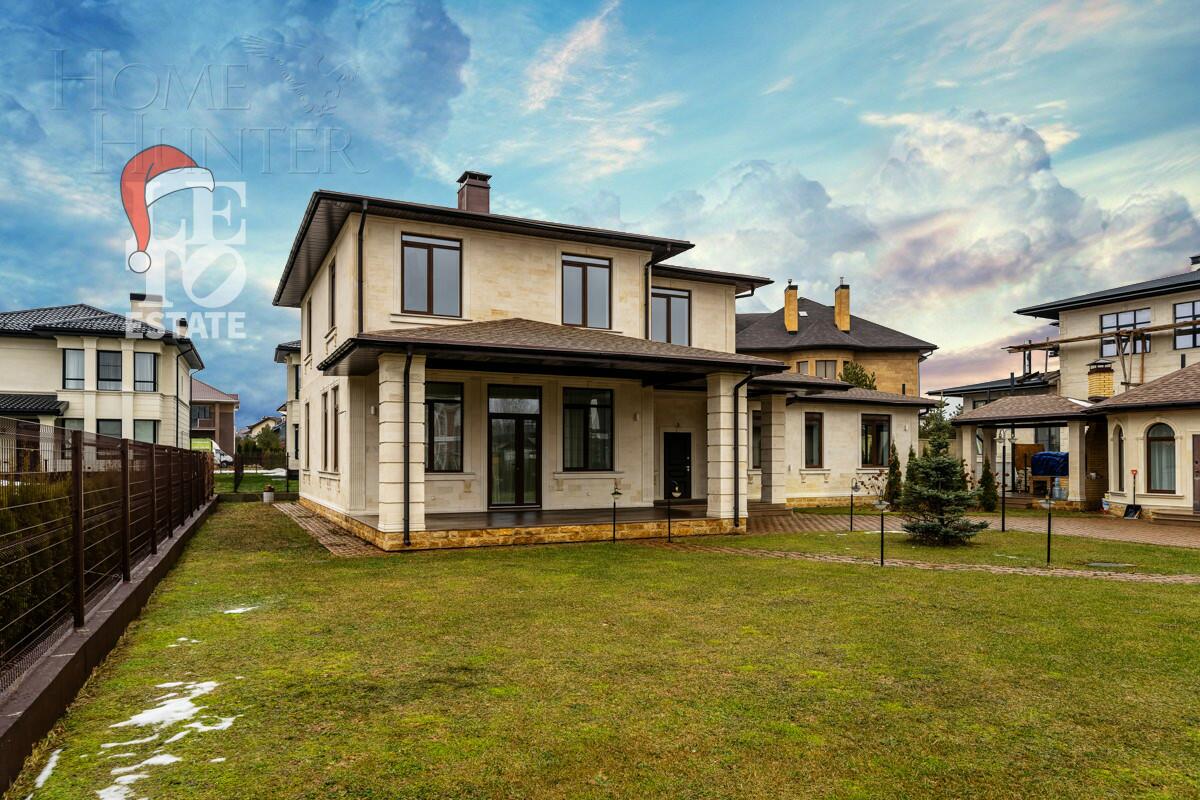 2-этажный коттедж 400 м² с отделкой