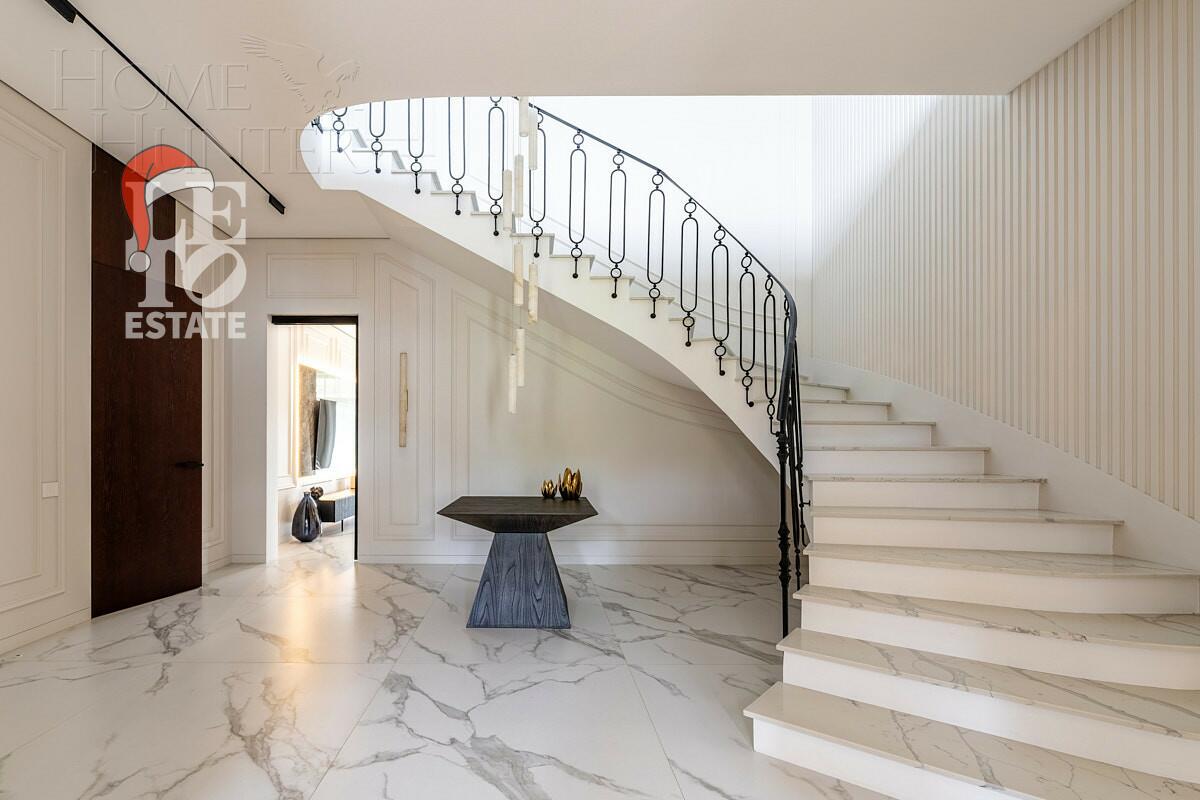 2-этажный коттедж 508.9 м² с отделкой