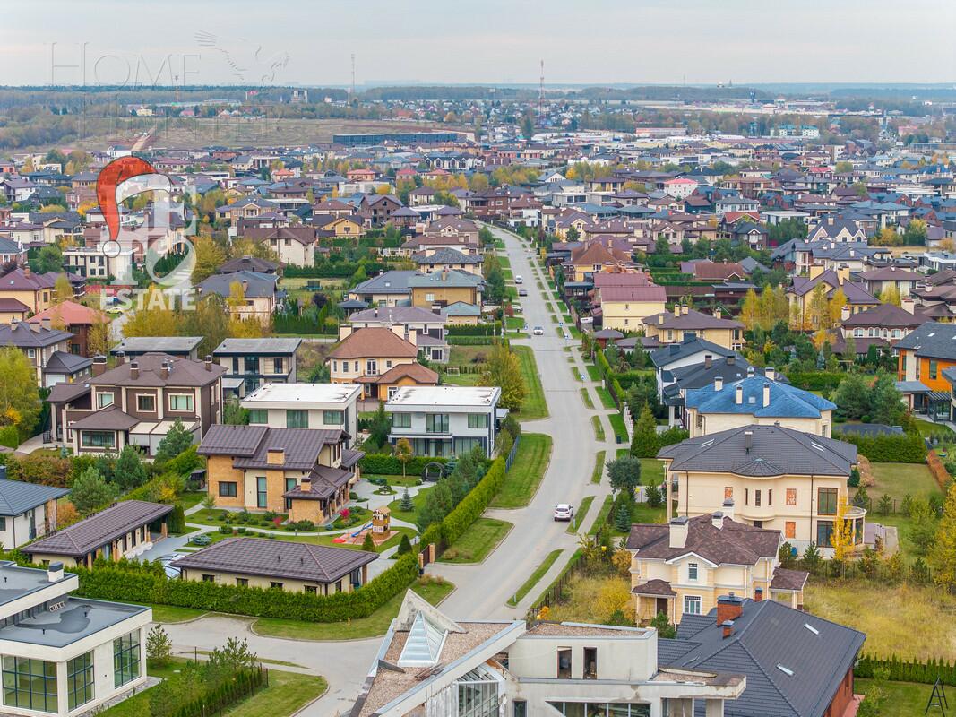 2-этажный коттедж 307 м² с отделкой