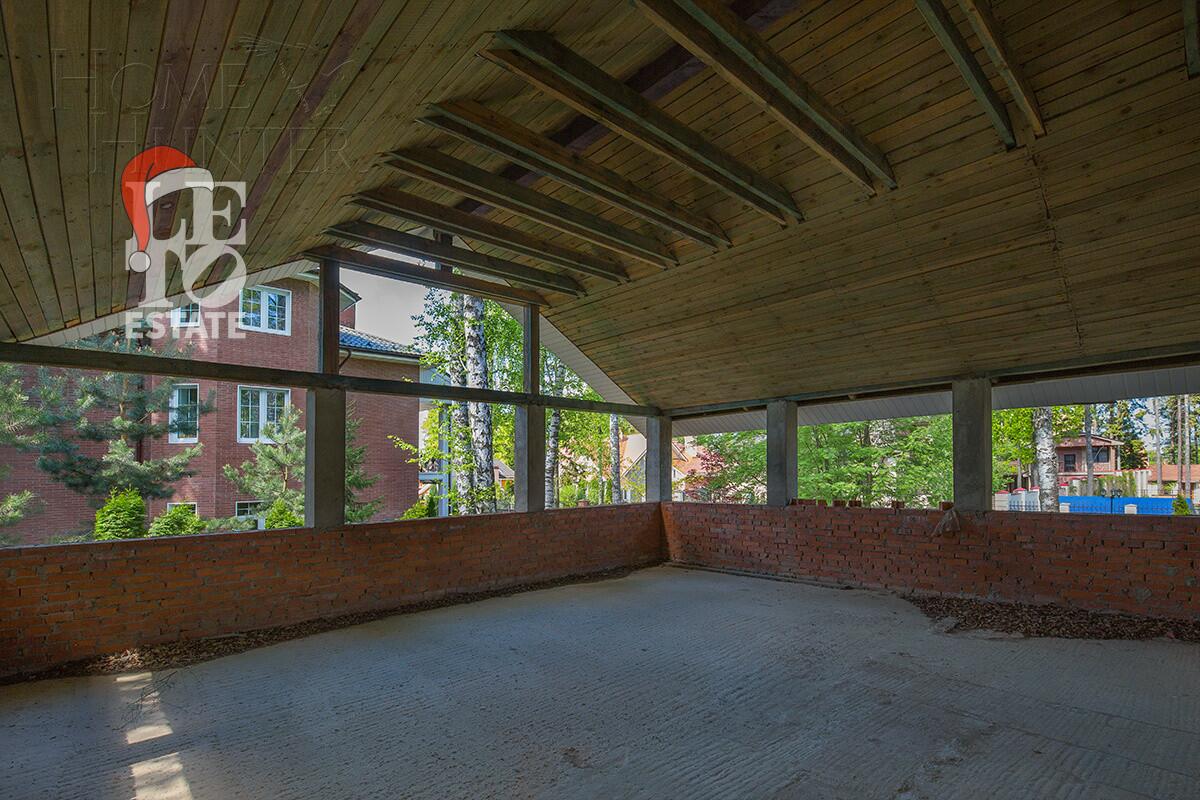 2-этажный коттедж 650 м² без отделки