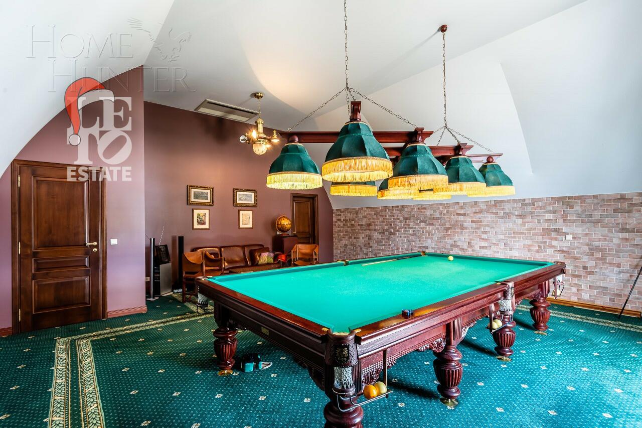 3-этажный коттедж 750 м² с отделкой