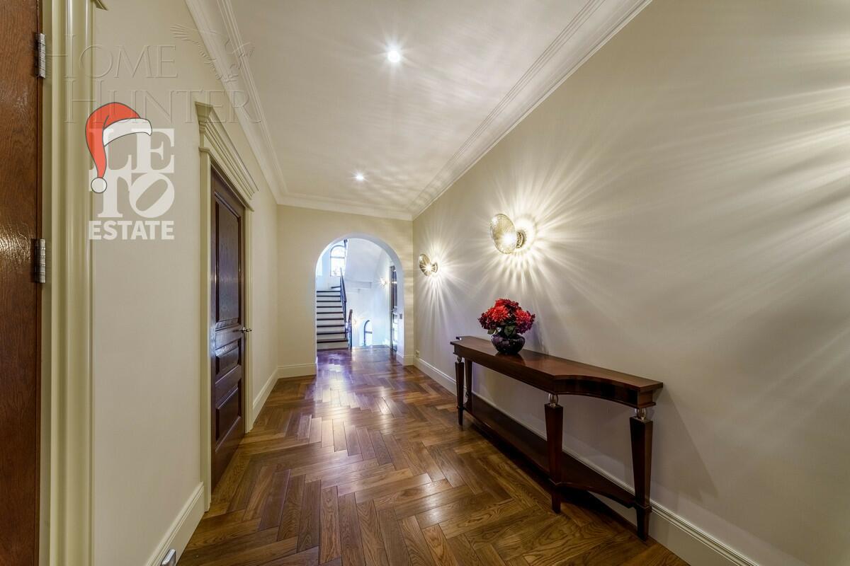 2-этажный коттедж 637 м² с отделкой