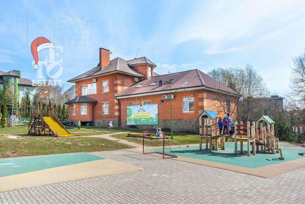 2-этажный коттедж 440.2 м² с отделкой