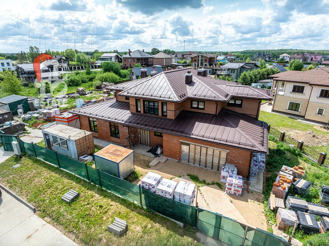 2-этажный коттедж 480 м² без отделки