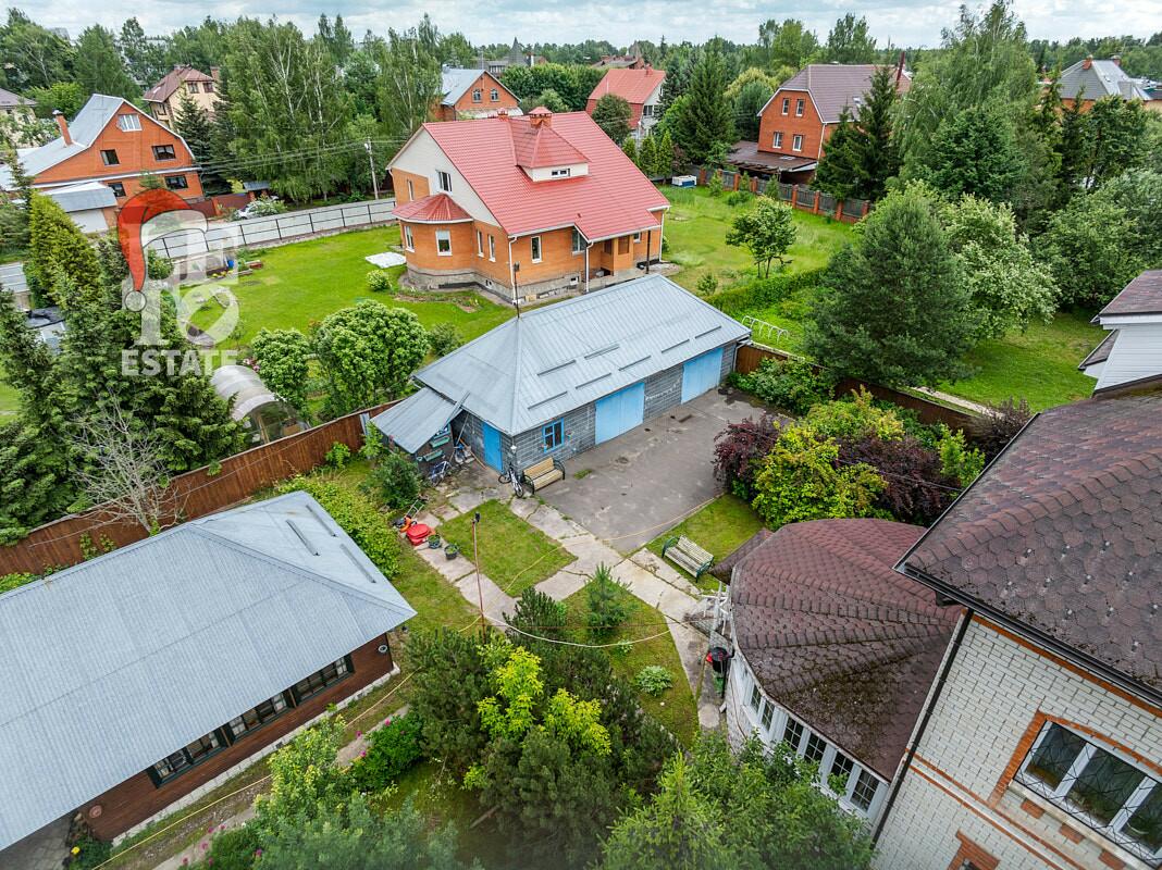 2-этажный коттедж 387.2 м² с отделкой