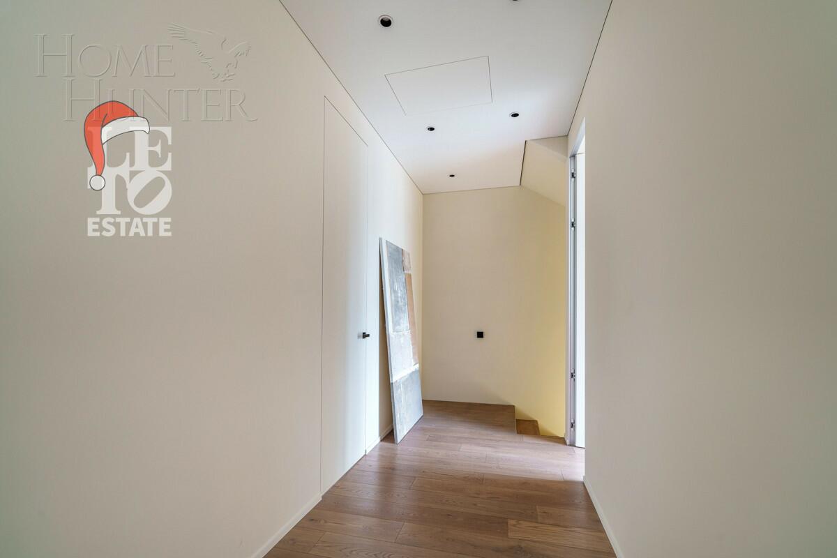 3-этажный таунхаус 238 м² с отделкой