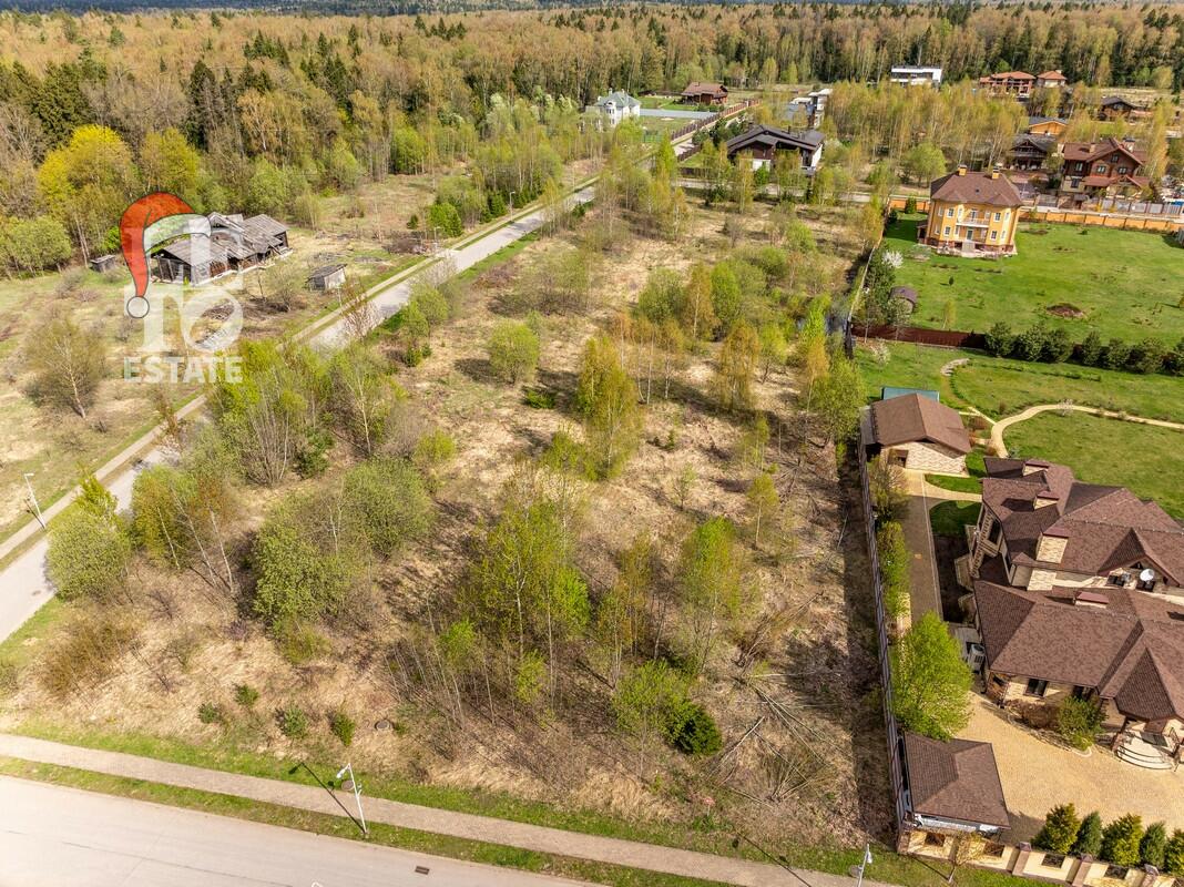 Участок 110.82 сот. в охраняемом поселке