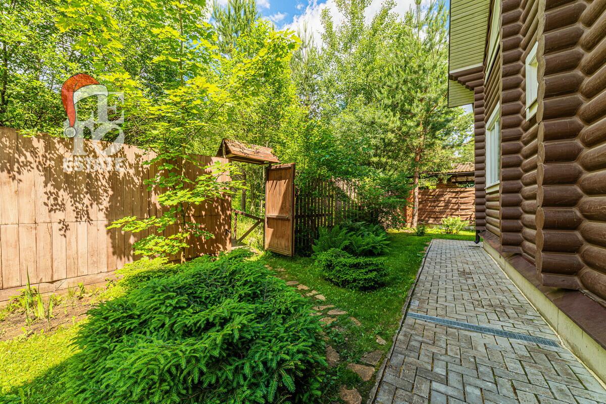 2-этажный коттедж 250.6 м² с отделкой