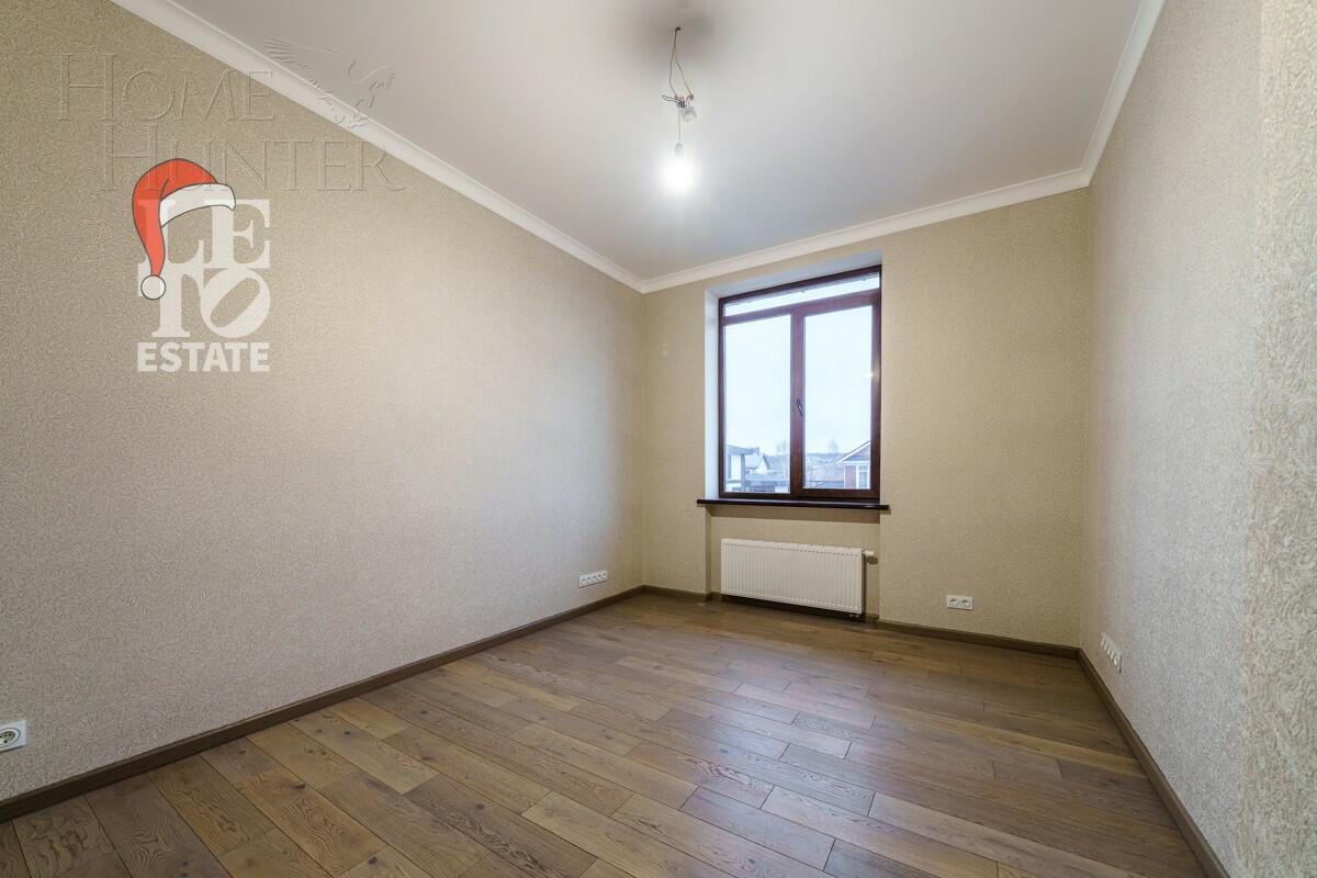 2-этажный коттедж 400 м² с отделкой