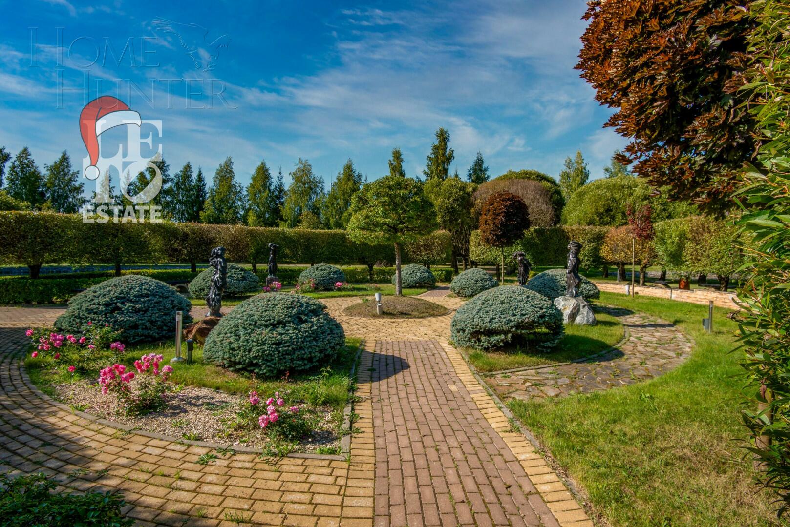 2-этажный коттедж 961 м² с отделкой