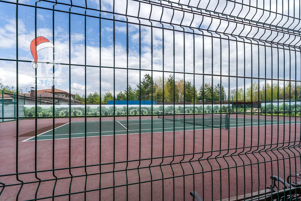 2-этажный коттедж 340 м² с отделкой