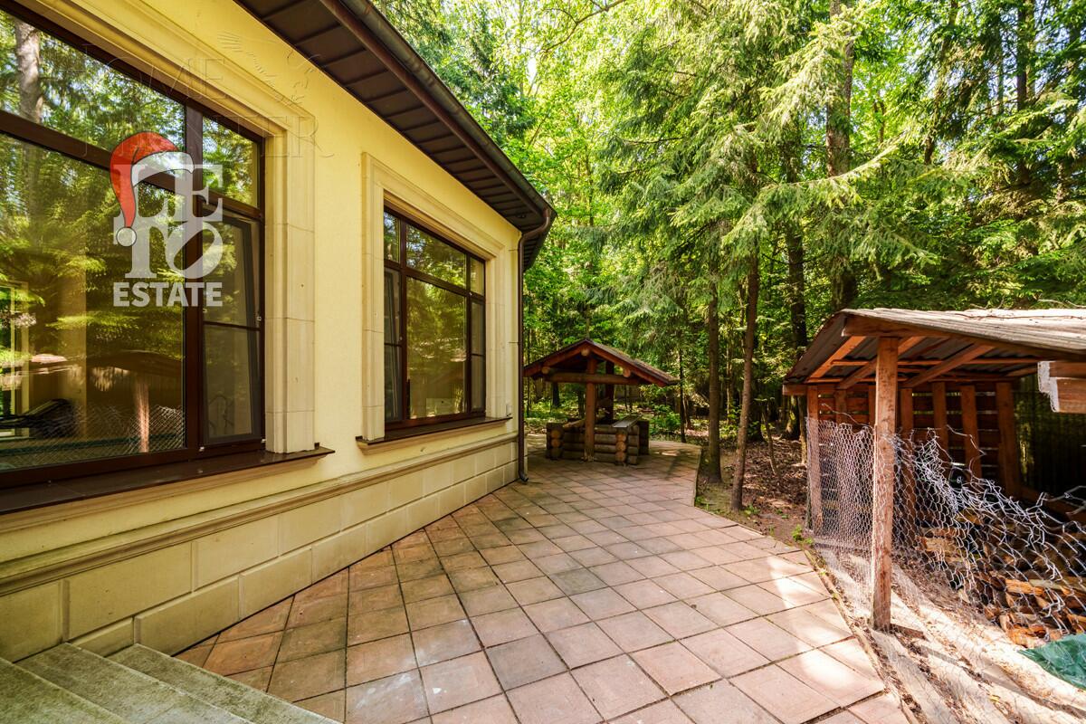 2-этажный коттедж 1 025 м² с отделкой