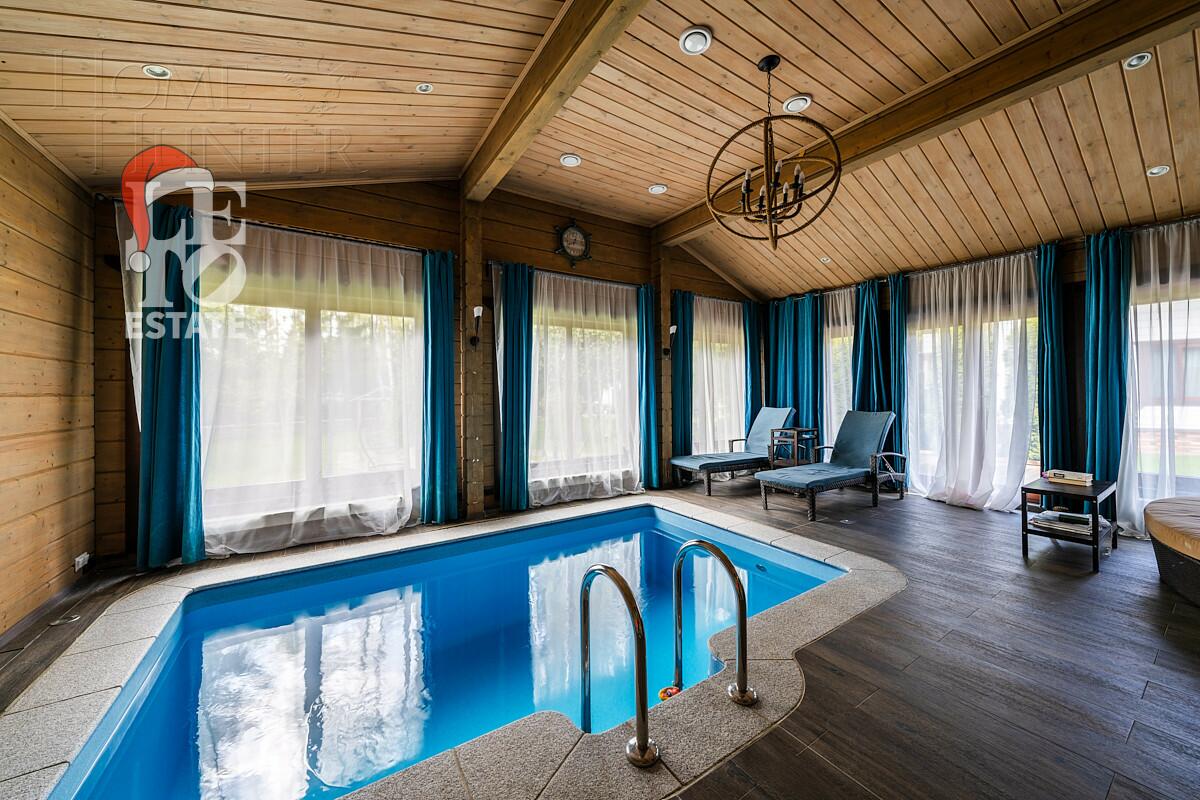 2-этажный коттедж 420 м² с отделкой