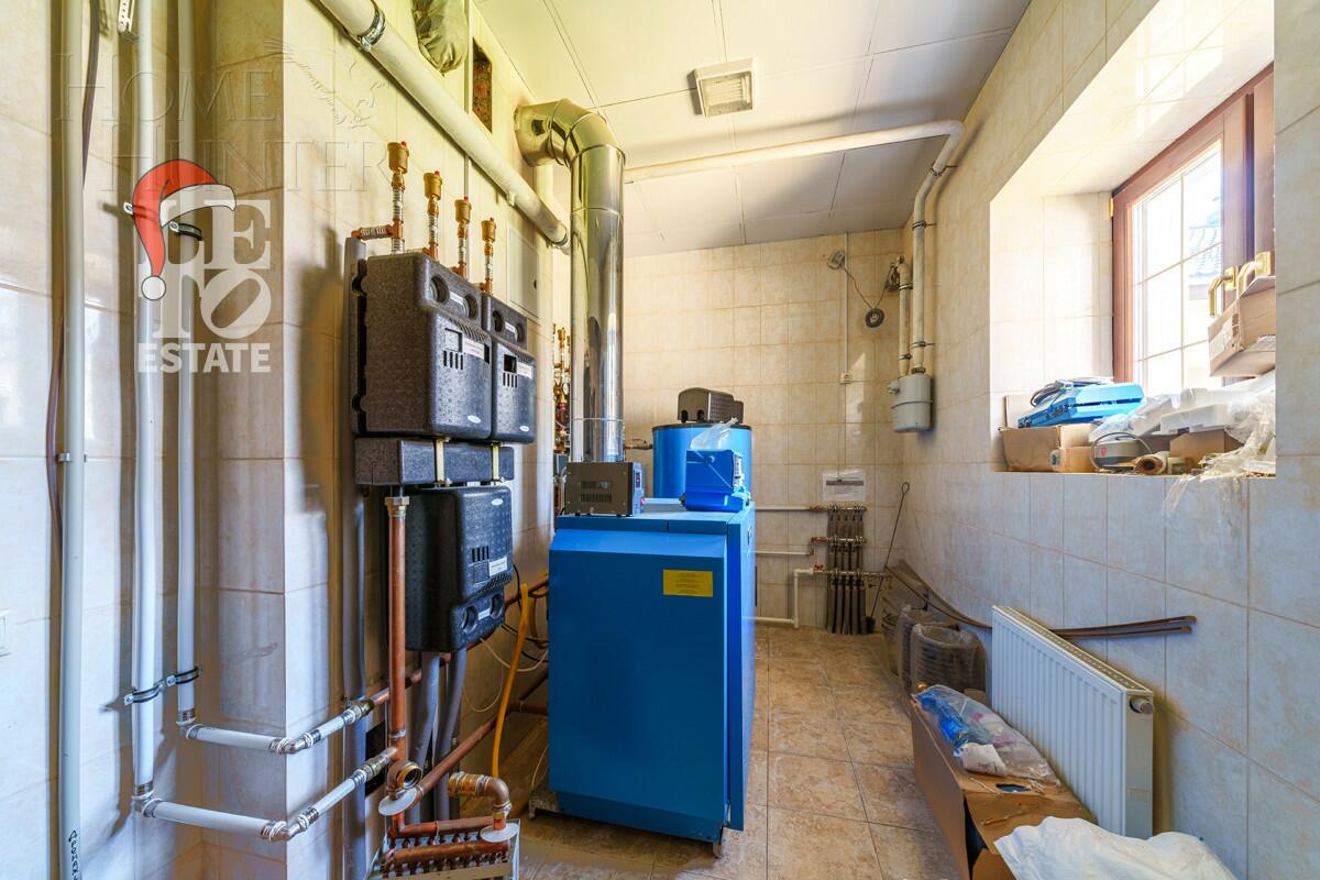 2-этажный коттедж 1 000 м² с отделкой