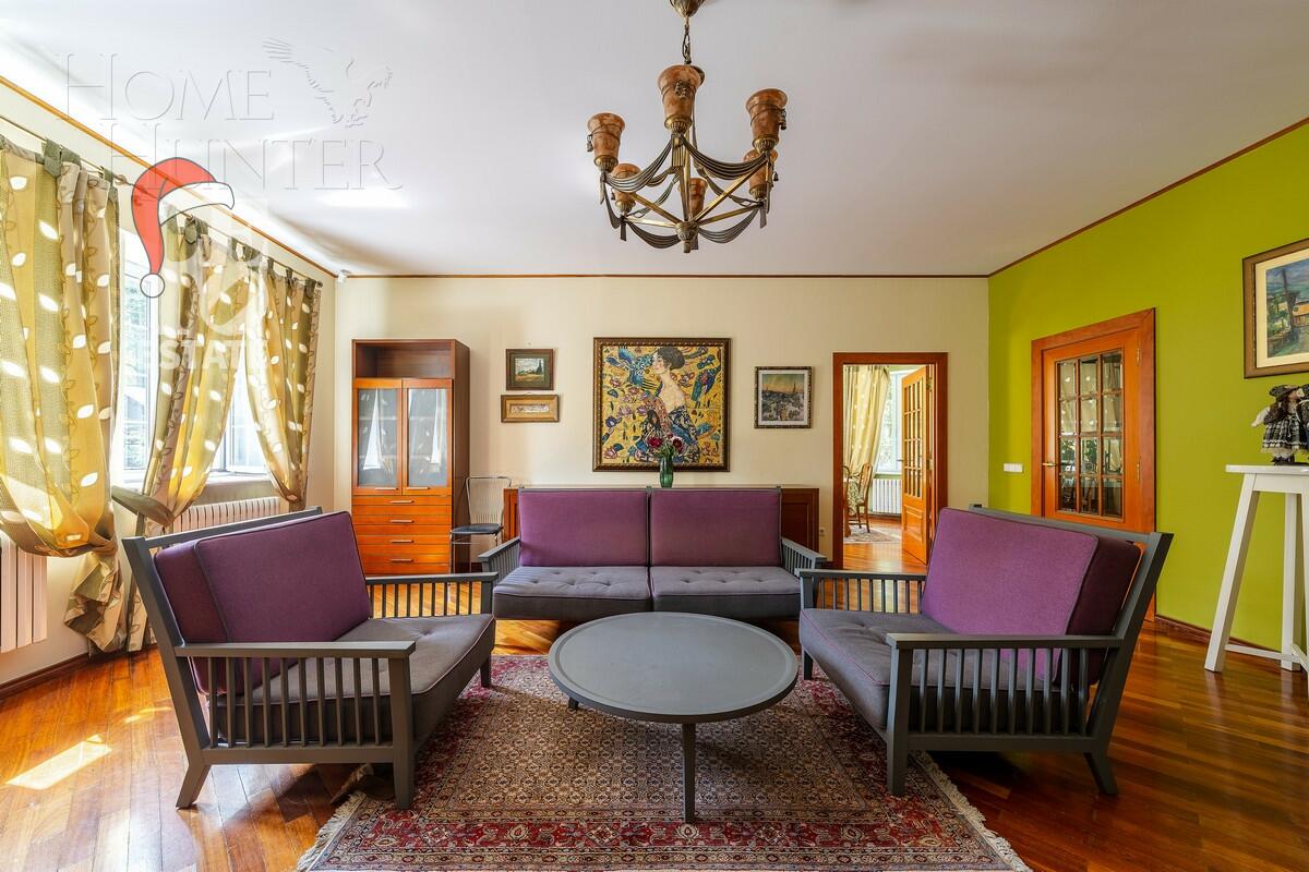 2-этажный коттедж 675.8 м² с отделкой