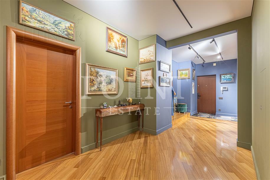 4-КОМН. КВАРТИРА С ОТДЕЛКОЙ 145.9 М² НА 2 ЭТАЖЕ