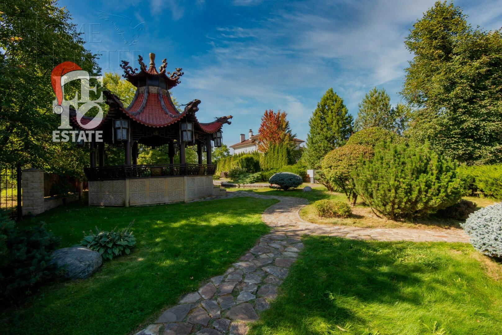 2-этажный коттедж 961 м² с отделкой